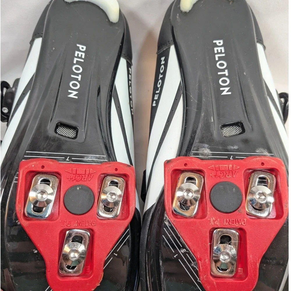 Peloton Black Cycling Shoes; Size 42 Indoor Bike Cleats
